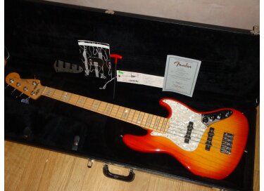 Fender Custom Shop Custom Classic Jazz Bass V