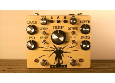 Hungry Robot Pedals The Wardenclyffe Deluxe