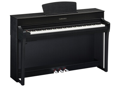 Yamaha Clavinova CLP-735