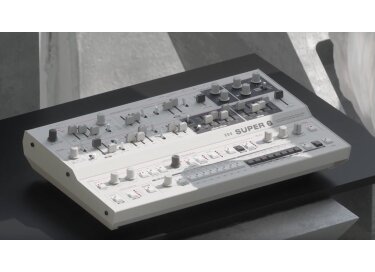 UDO Audio Super 6 Desktop