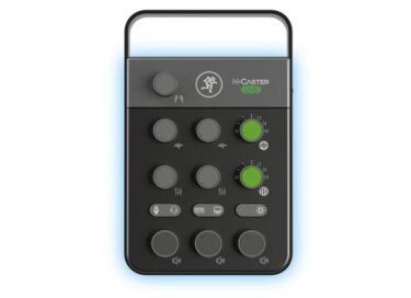 Mackie M Caster Live