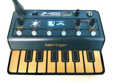 Behringer JP-4000 Spirit
