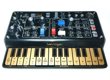 Behringer Model D Soul