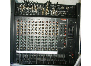 Tascam M-1016