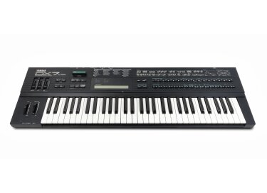 Yamaha DX7 IIFD