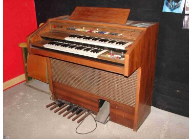 Farfisa FK-40