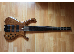Marleaux Bass Betra Custom V
