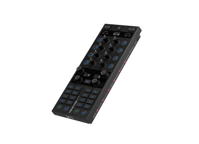 Native Instruments Traktor Kontrol X1 mk3