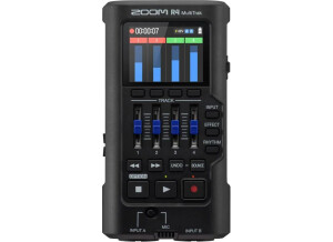 Zoom R4