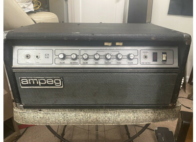 Ampeg svt v9 guitare head