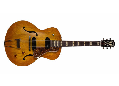 Godin 5th Avenue Jumbo P90