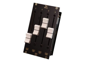 Der Mann mit der Maschine M4 droid