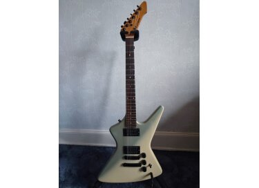 Sylvanez Type explorer bleu blanc