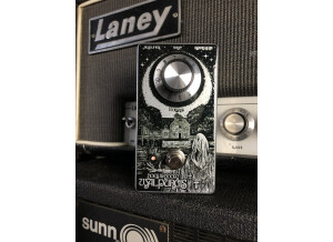 Does it Doom? Walpurgis Iommic Overdrive Preamp