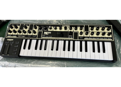 Behringer POLYOsc