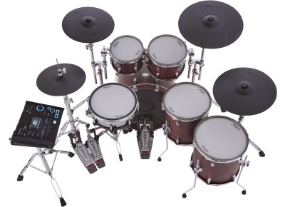 Roland VAD716
