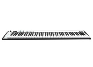 Midiplus X-8 III