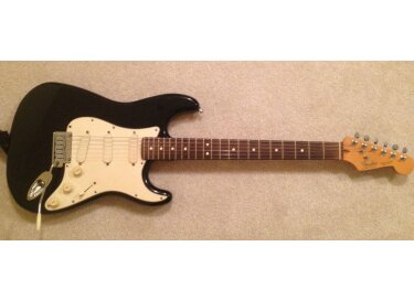 Fender Deluxe American Standard Stratocaster (1989-1990)
