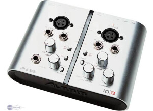 Alesis iO|2