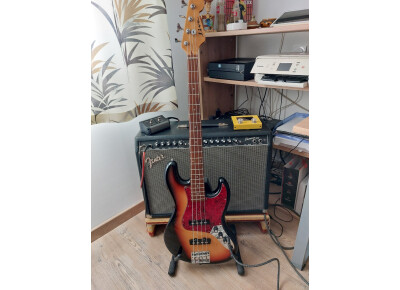 Live Jazz Bass