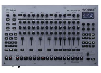 Roland TR-1000
