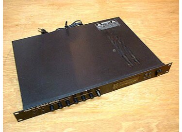 Roland RE-3 Space Echo