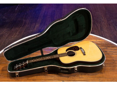 Martin & Co Opry 100th Anniversary Martin HD-28
