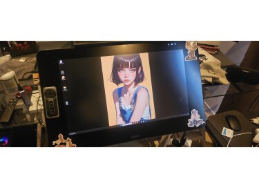 Wacom Cintiq 27 QHD touch