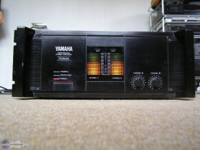 Yamaha P2602M
