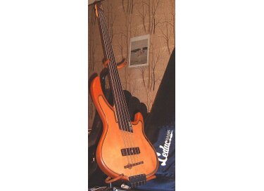 Leduc U-Bass 5 cordes fretless