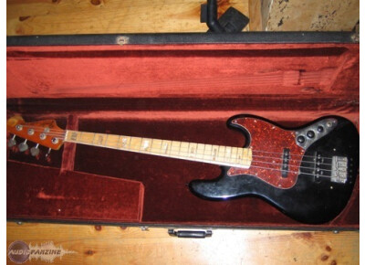 Fender Jazz Bass (1972)