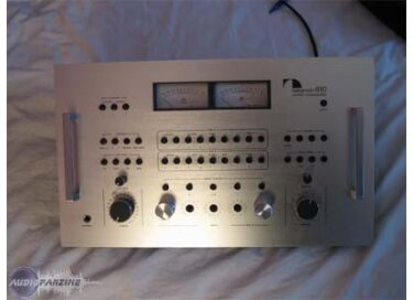 Nakamichi 610 Control Preamplifier