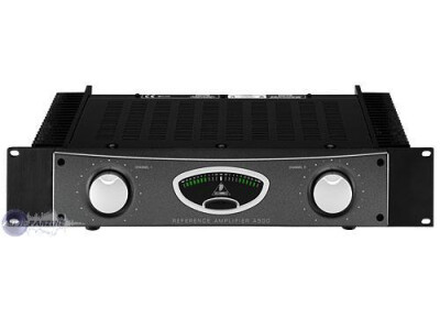 Behringer Reference Amplifier A500