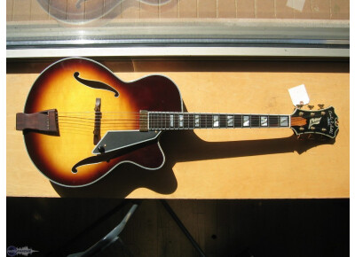 Carlo Robelli D-120 AS "Manhattan"