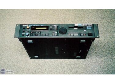 Roland MKS-100