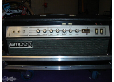 Ampeg V-4