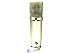 Neumann U 67