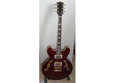 Sigma copie ES335 Gibson