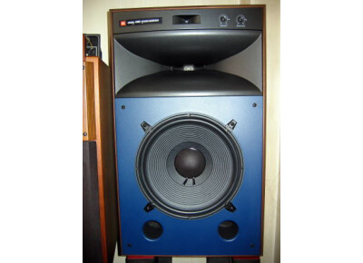 JBL 4338