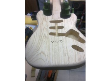 Warmoth Stratocaster