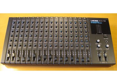Boss BX-16 16 Channel Stereo Mixer