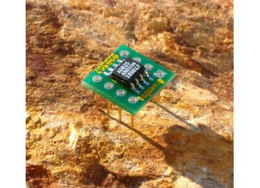 Analog Devices AD825