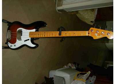 Fender PB-57