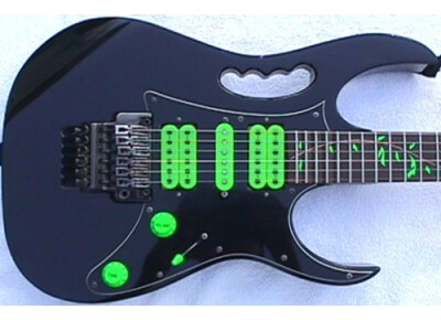 Ibanez JEM777V