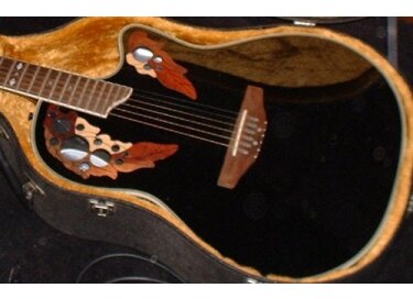 Ovation Celebrity Deluxe CC257