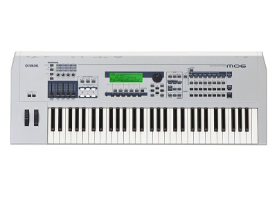 Yamaha MO6