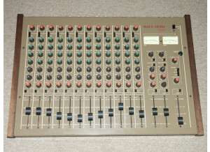 Allen & Heath System 8 - 1221