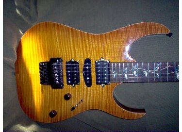 Ibanez RG8270F