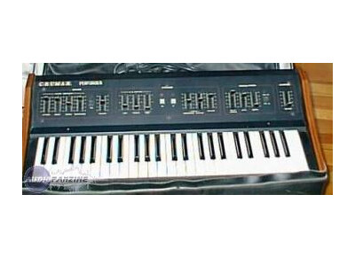 Crumar Performer