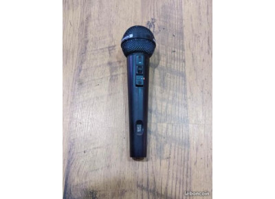 Beyerdynamic M 600